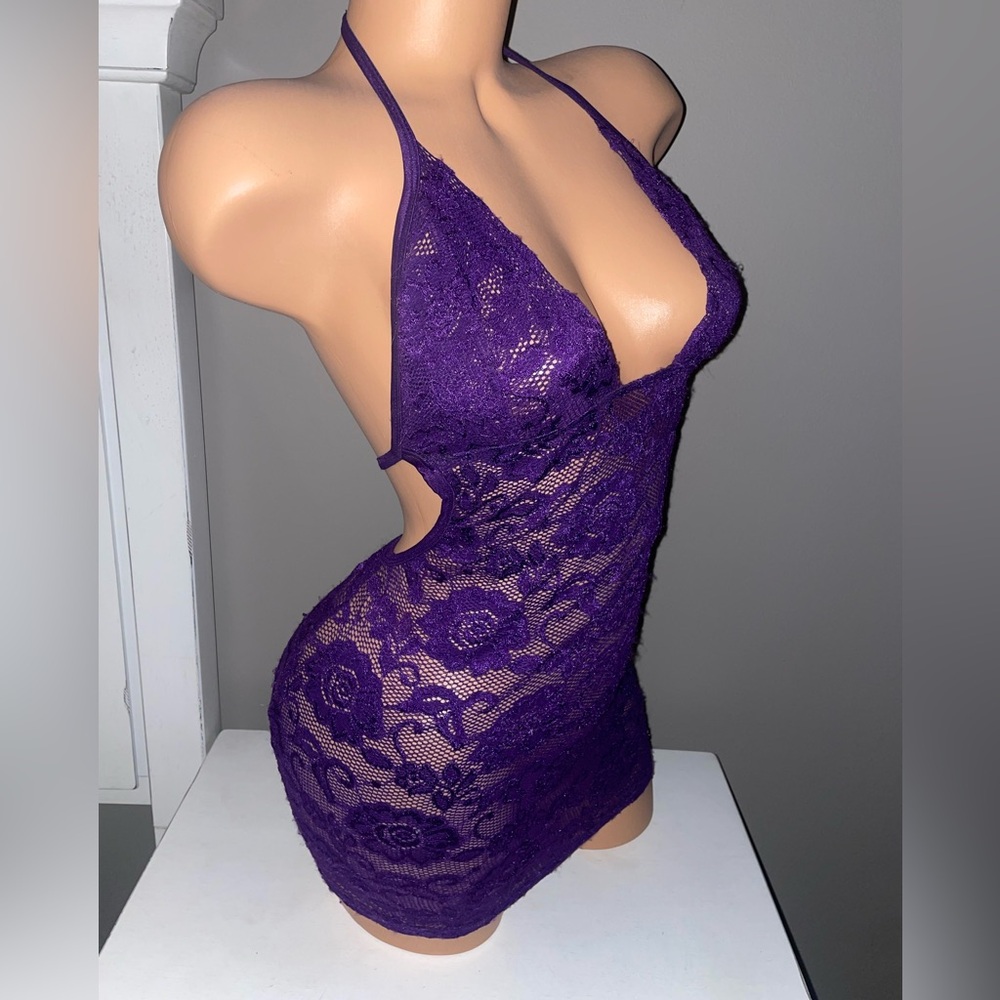 Elegant Purple Lace Mini Dress
